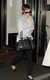 Emma Watson attrape son vol à l'aéroport LaGuardia Liftoff (New-York 2010)