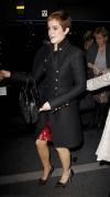 Emma Watson en trench Burberry Officier pour Letterman Emma Watson en trench Burberry Officier pour Letterman