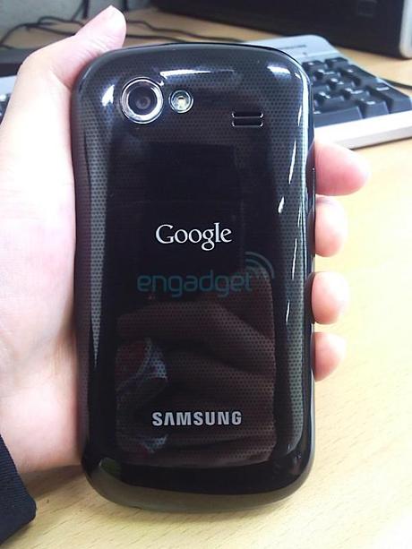 Le Nexus One S dévoilé en direct par le patron de Google ?