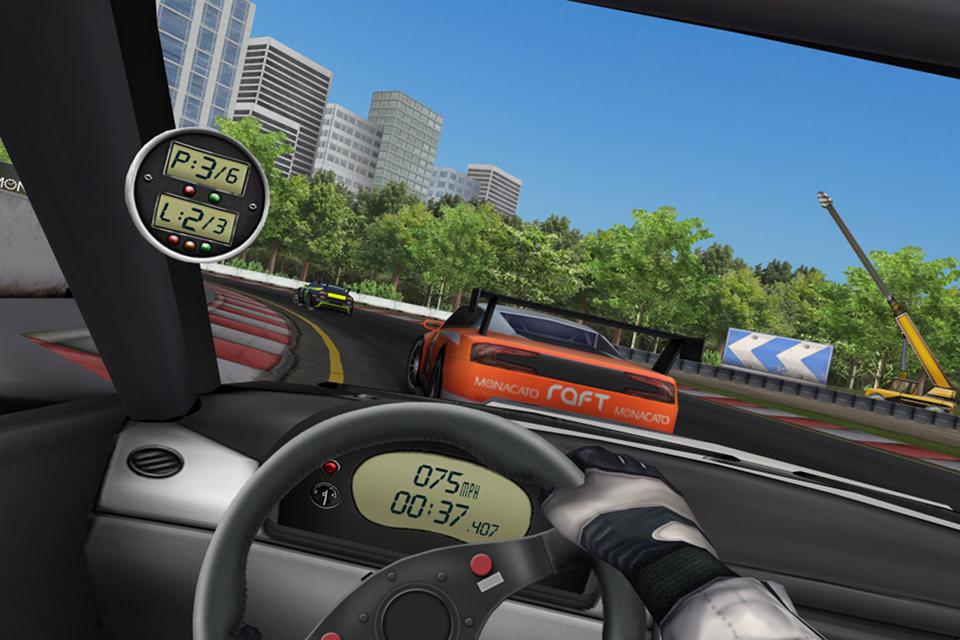 [iTunes] Real Racing HD, jouez en ligne grâce au Gamecenter