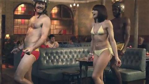 La nouvelle pub Diesel fait du buzz avec ... des sous-vêtements