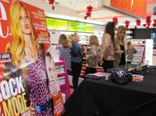 Plastiscines mixent Sephora Champs Elysées étais