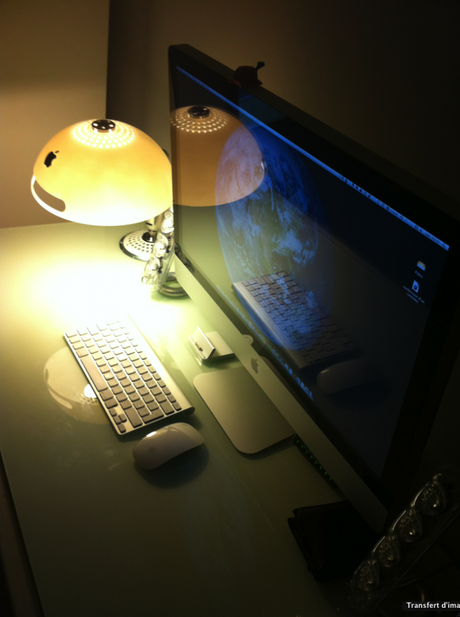 J’ai reçu mon iMac Lamp… J’ai reçu mon iMac Lamp…