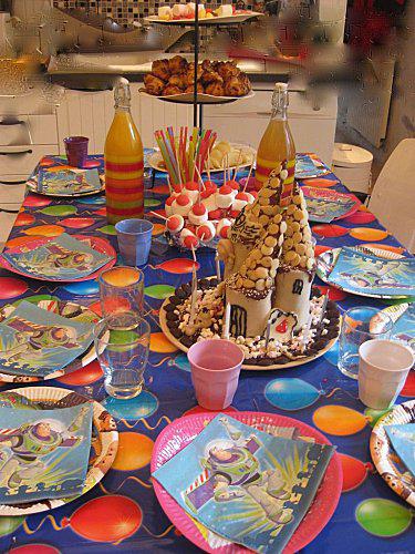 Le Gouter D Anniversaire Des Loulous L Enfance Doit Etre Un Reve A Lire