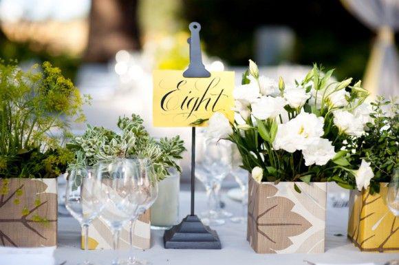 calligraphy_table_numbers_580x385