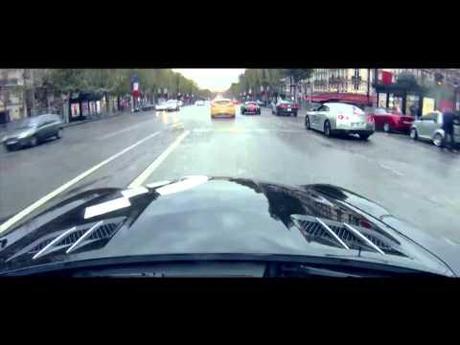 Une course Gran Turismo 5 sur les Champs Elysées Image de prévisualisation YouTube