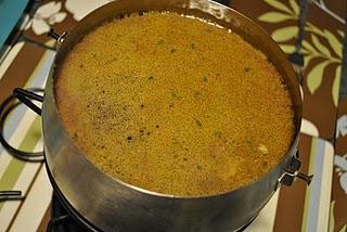 Bouillon à l'ail rôti (pour fondue de viandes et gibiers)