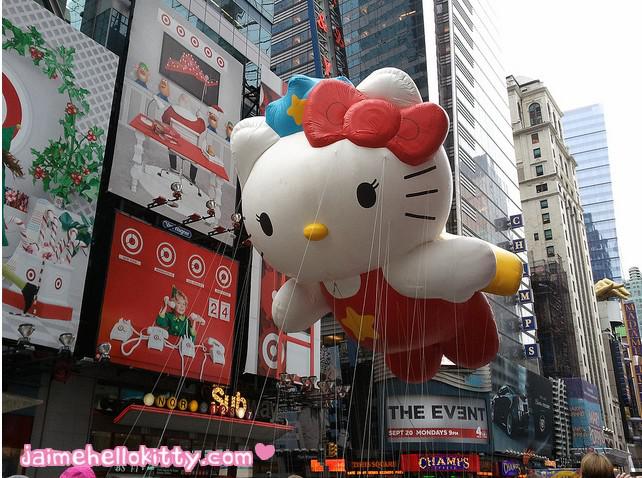 http://www.jaimehellokitty.com/images/Articles006/supercuteparademacys.jpg