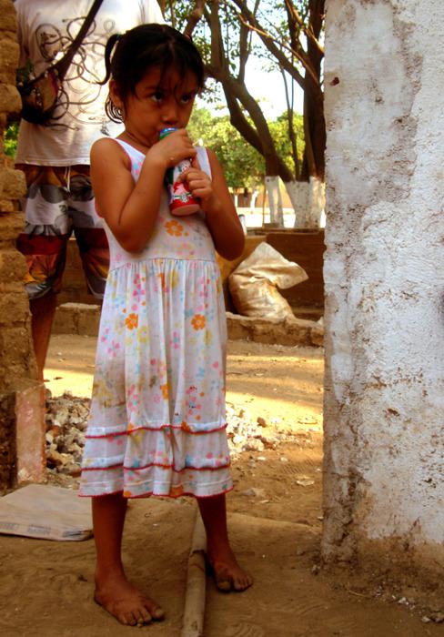 Ça dépend. 
Souvent, ce sont ses propres clichés. Parfois, ils...