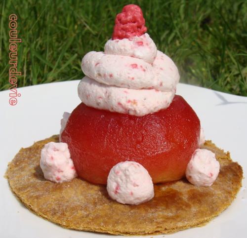 Petite tatin rouge à la crème de pralines roses et concours