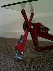 Table basse clés à molette