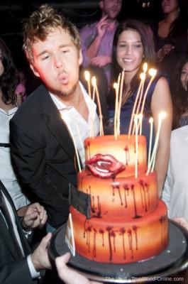 62630311thevault1128201061542AM 265x400 Ryan Kwanten celebrates his birthday in True Blood style