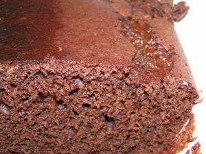 Gâteau au chocolat
 
Pour 6 personnes :
- 250 g de chocol...