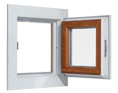 STG27183 Fini le blanc, Grosfillex propose une gamme de fenêtres PVC décorées.