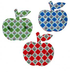 Idée cadeau de noel n° 154 : des patères pour égayer vos murs…