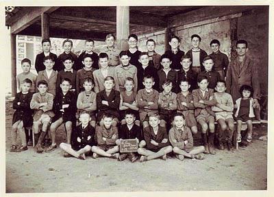 PHOTO de CLASSEécole publique garçonsannée scolaire 1953-...