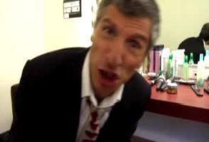 VIDEO - Cadeaux et confidences