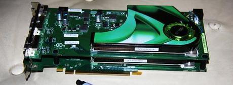 Nouvelle bécane perso ASUSTeK EN7950GX2/2PHT/1G