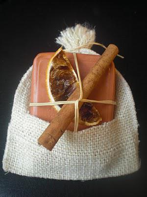 Savon effluve de Noel