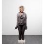 Pull et Mitaines DELPHINE PAVY  Écharpe “Bubbles” DELICIOUS FREAKS  Legging PHARD Chaussures “SHEEP SKIN” UGG