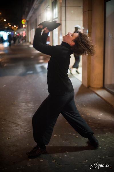 Performance du collectif Les ailes du Serpent, Quartier Réaumur, Paris collectif-ailes-du-serpent-27