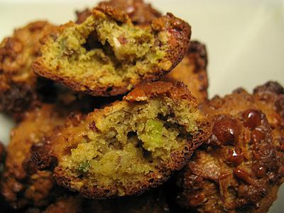 madeleines croquantes pâte d’amande / pistache pour un bento ! madeleines croquantes pâte d’amande / pistache pour un bento !