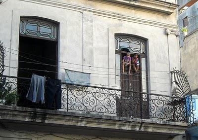 Cubains sur balcons