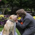 thumbs il se marie avec un chien 003 Il se marie avec un Chien ! (17 photos)
