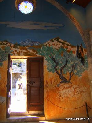 Chapelle Yves Brayer ...Baux de Provence