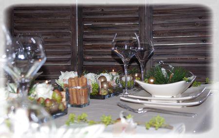 Table de Noël beige... table_noel_beige_093_modifi__1