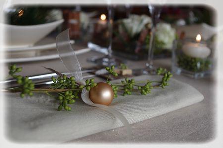 Table de Noël beige... table_noel_beige_031_modifi__1