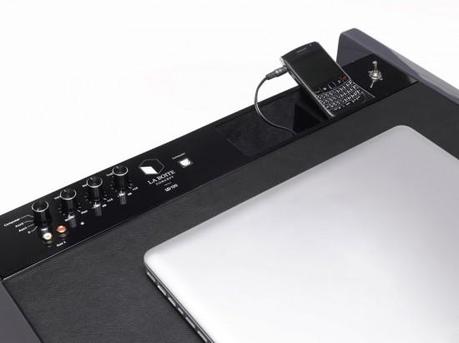 la-boite-concept-ld120-dock-6 Image la boite concept ld120 dock 6 550x411 La Boite Concept LD120