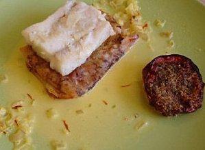 RECETTES DE FETES POISSONS BADIANE CROUSTILLANT AU SAFRAN cabillaud poireaux