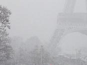 Tour Eiffel sous neige