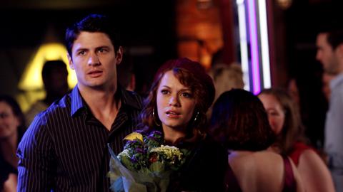 Les Frères Scott saison 8 ... la série revient en 2011 ... le