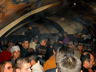 363° Le plus ancien bar gay d'Europe vient de fermer...