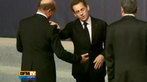 Video de Sarkozy s’énerve contre le président Roumain