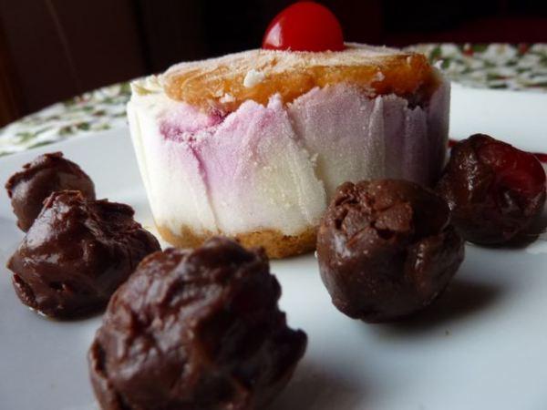 Parfait cheesecake au chocolat blanc et aux fruits rouges