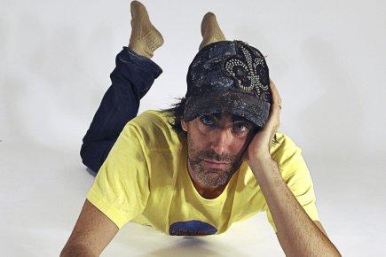 Biz rappe contre la lois 132!