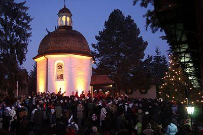 Douce nuit (Stille Nacht - Silent night)...