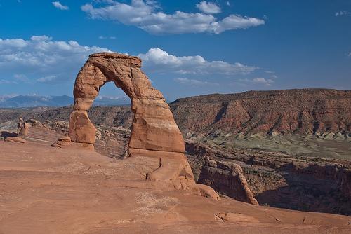 Delicate Arch before sunset