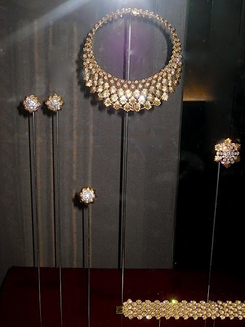 ✪ L'exposition BVLGARI au Grand Palais en images ✪