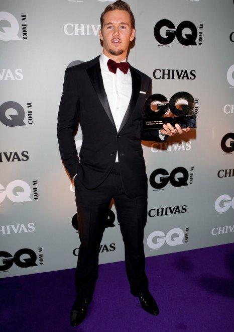 ✪ Ryan Kwanten de True Blood élu homme de l’année 2010 par le GQ australia ✪