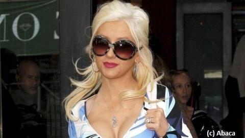 Christina Aguilera ... elle profite de la promo de Burlesque pour visiter Paris