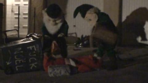 Remi Gaillard en mode ''fuck Noel'' ... Regardez sa dernière vidéo