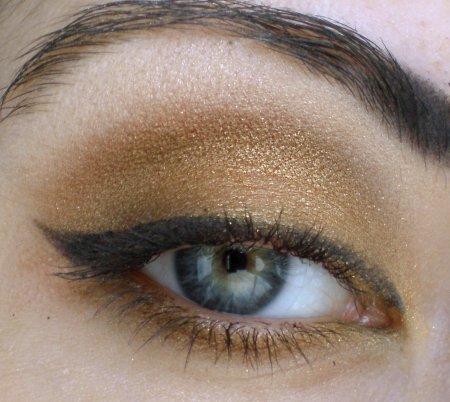 Make Up #89 : Miel