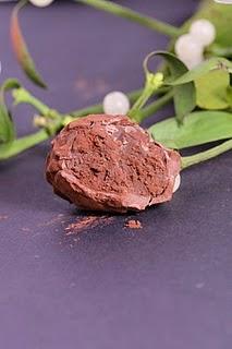 2 truffes au choix , laquelle preferez vous pour Noël ?