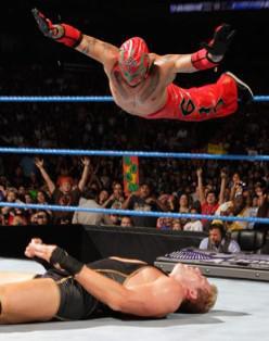 Kingston et Mysterio font des étincelles à Smackdown