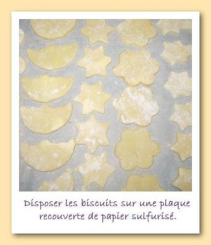 BISCUITS-DE-NOEL-12-PAINT.jpg