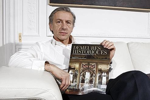 Jean-Christophe Rufin :«Chaque pays, dans le soinqu'il apporte à la décoration de sa résidence, ­révèle une part de son génie propre.» (François Bouchon/Le Figaro)